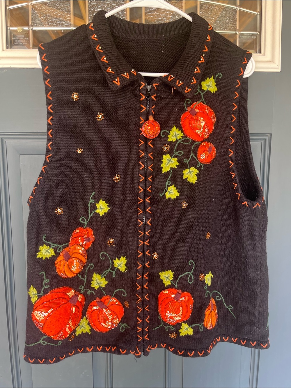 Womenโs Black Knit Vest with Orange Pumpkin Embroidery